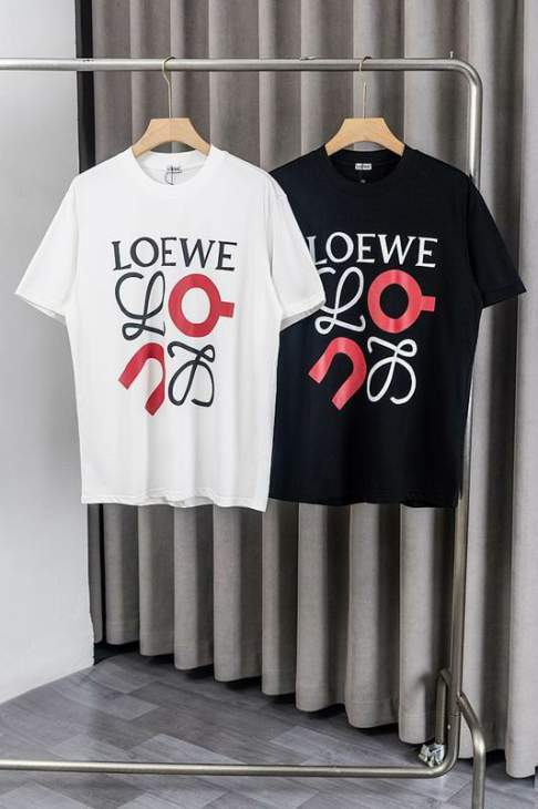 Picture of Loewe T Shirts Short _SKULoeweM-2XLjhtxY0559322